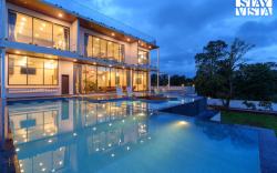 StayVista at Nilaya By The Lake