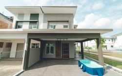 Ayera Residence Homestay 4BR 14pax Pool & BBQ