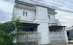 OYO 94161 Kost Aisyah Near Citra Grand Galesong City(Pattalassang)