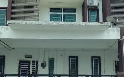 Inaz Homestay - Islam Only