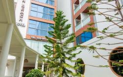 Golden Jomtien Beach Hotel 