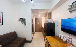 Condotel 1BR Unit w/ Balcony FAME Residences #FM20