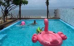 Emerald Beach Homestay