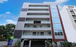 Collection O Sri Jahnavi Group besides Yashoda Hospital hitec city