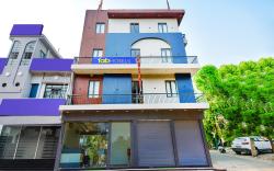 FabHotel Globe Inn