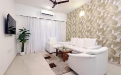 Mantique Andheri 3 BHK :  Balcony & Kitchen