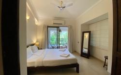 Cozy 2BHK Apartment at Candolim Beach Road