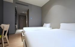 single bed of 2 ,Bright & Modern room[T2] 