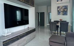 Mung Mee House