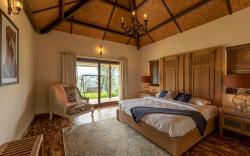 Vente Colline Luxurious Villa w garden in Coonoor by Roamhome