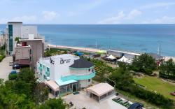 Gangneung Seamung's Cafe Pension