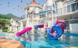 Gapyeong Allie Kids Pool Villa