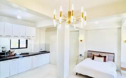 Spacious Studio in the Heart of the City