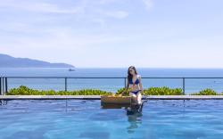 JBAY Beachfront Boutique Hotel 
