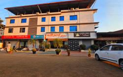 Hotel Mari Aai Residency