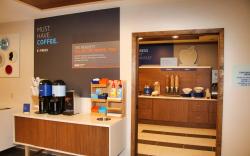 Holiday Inn Express & Suites Douglas By IHG