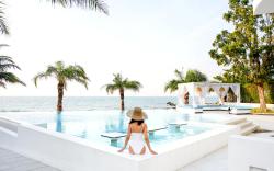 Two Bedroom sunset Heaven near pattaya