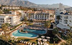 La Zambra Resort