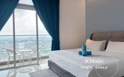 Couple Citywalk 1min to Shops  l 3min to CIQ