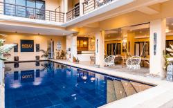 Molly Resort