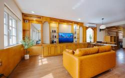 VietHOME - 401 Family Choice / Lift / Kitchen