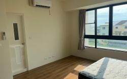 Hi Xie Yi Xie Independent Bath Suite