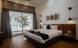 Reunion Ocean Manor - Beach House