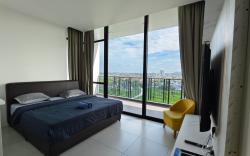 AEON Mall The PODIUM HomeStay E118 @ 8PAX