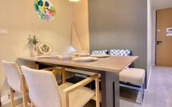 6Pax Entire Apt 3Beds 2Bath BTSAsoke Terminal21