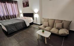 API API APARTMENT BESIDE CENTRE POINT STUDIO 3PAX