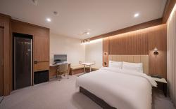 Brown Dot Hotel Sangju