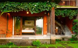 Dukuh Ubud Villas