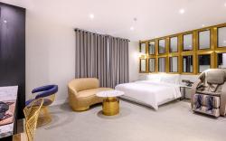 Gunsan Mari Hotel Gyeongjang branch 