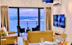 Full Sea​View Danga Bay 13pax Smart TV70inch*13B12