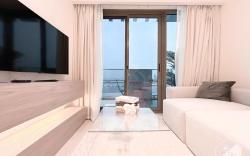 Gorgeous 1B Apt with Balcony in Azizi Fawad