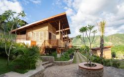 Kertasari west sumbawa surf & stay Bukit Samudra 