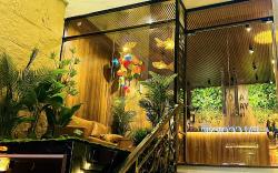 RosaMAY Hotel Thu Khoa Huan