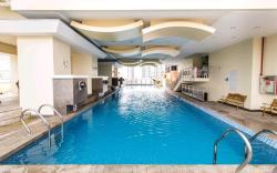 Near Mall & night life 1BR in the heart of Manila