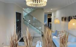 Seven Bedroom Exclusive Residence DD