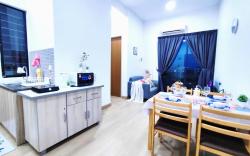 Cozy Condo2 (2-5pax) near Sunway Pyramid with Pool