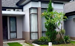 Homestay near Jungle Land, Sentul City
