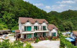 Yangyang Beopsuchi Yeoulmok Pension