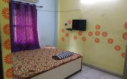 Amar priya guest house 