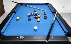 Semi D 20pp Pool, Karaoke & Pool Table