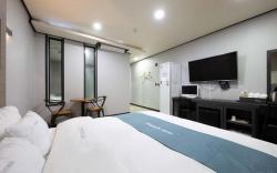 Seosan Hotel November