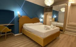Quiet and stylish - Bari city center, minutes to station