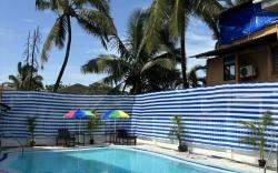 Holiday Beach Resort