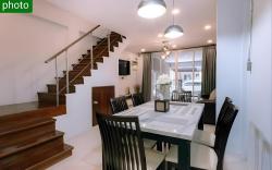 Pasing House