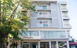 Negrense Suites