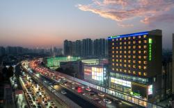 Holiday Inn Express Zhengzhou Nongye Road By IHG